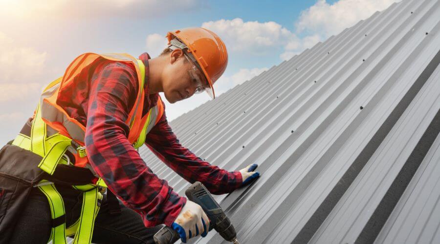 Expert tile roof repair services in Easton, IL
